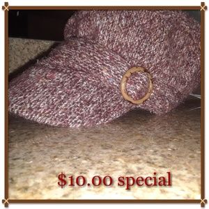 Woman's Hat > old country road